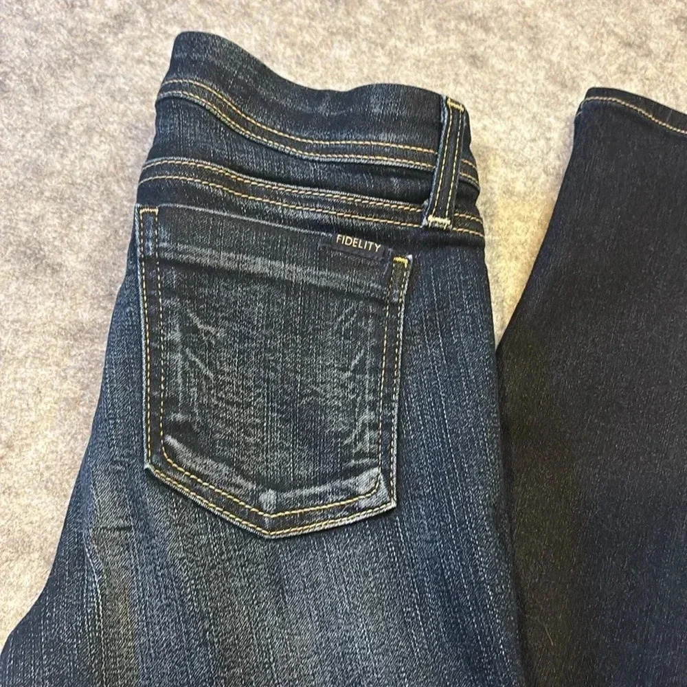 Fidelity  Ace Mid Rise Ultra Slim, Dark Wash. Size 27. - Picture 5 of 12